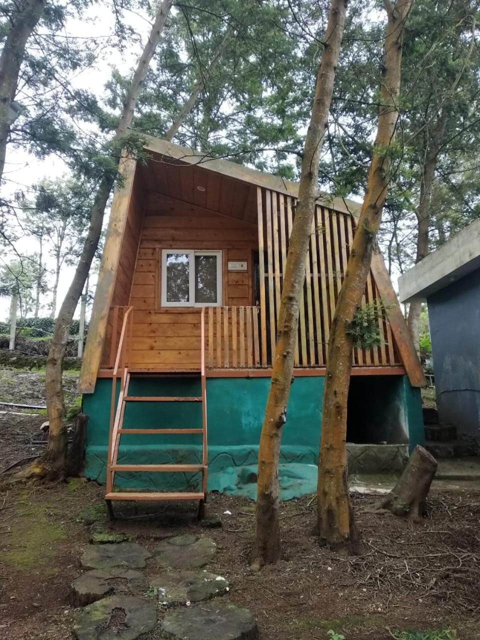 The Den By Trees Hotel โกตากิริ ภายนอก รูปภาพ