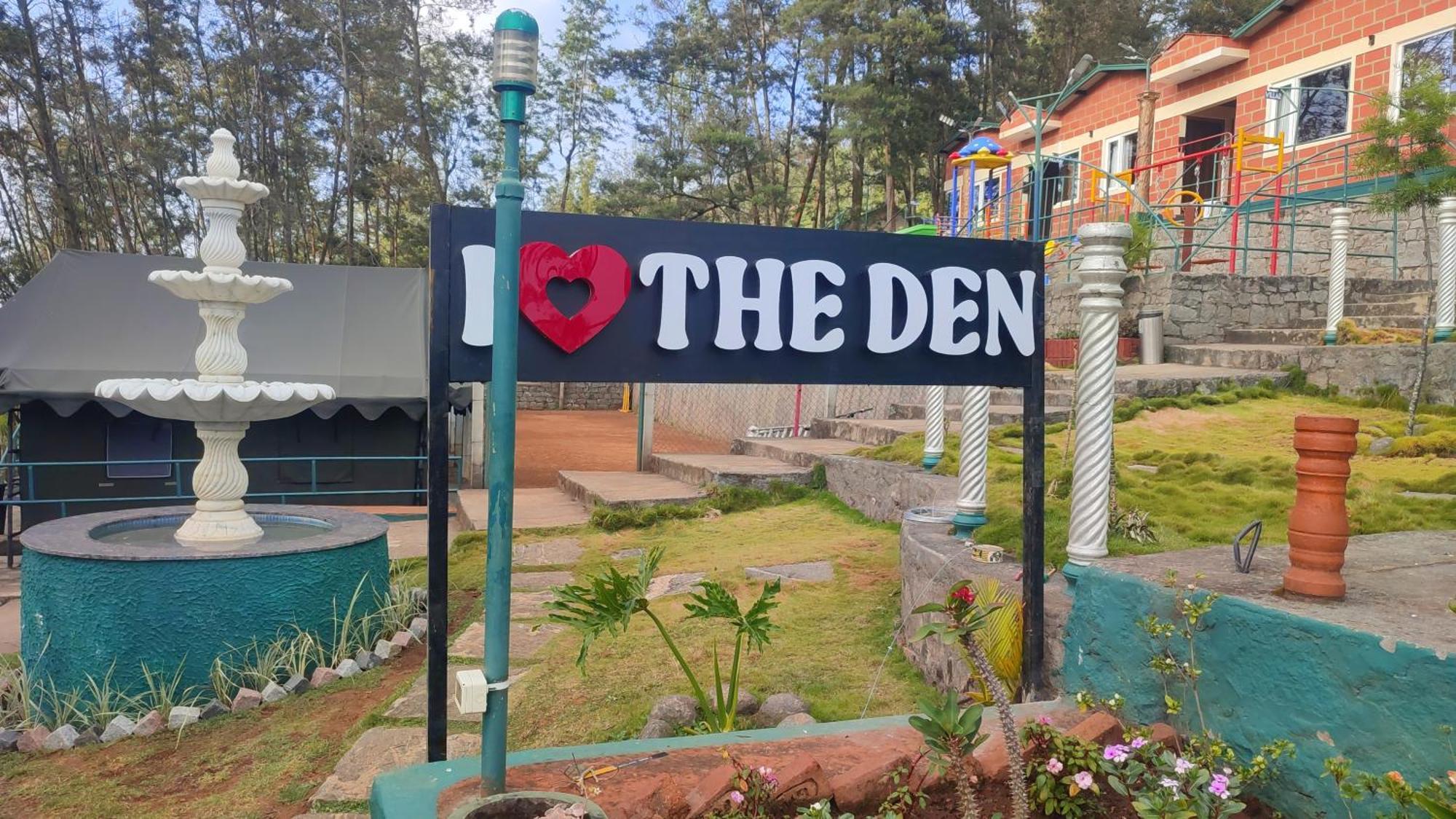 The Den By Trees Hotel โกตากิริ ภายนอก รูปภาพ